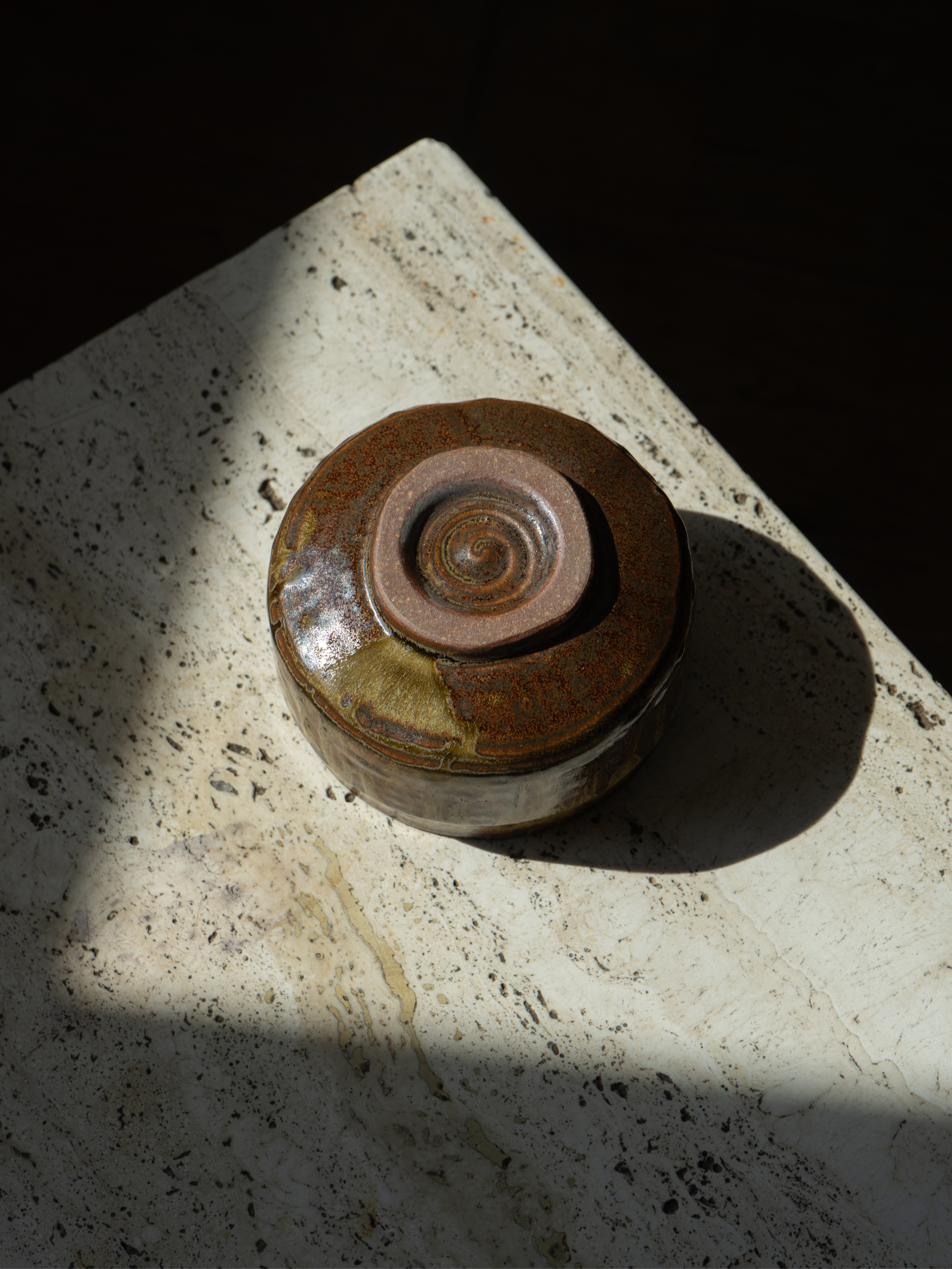 Minoware drip glaze